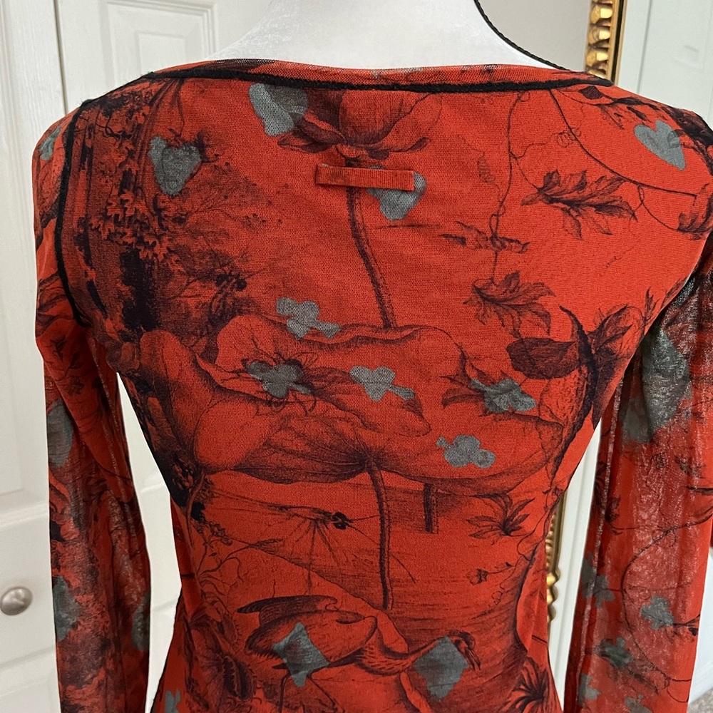 Sheer Red Graphic Long-Sleeve Women's Top - Picture 8 of 11